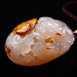Certified Natural Honey Agate Chalcedony Pixiu Hand Piece – 79 mm Clever-Color Carved Wenwan Palm Stone