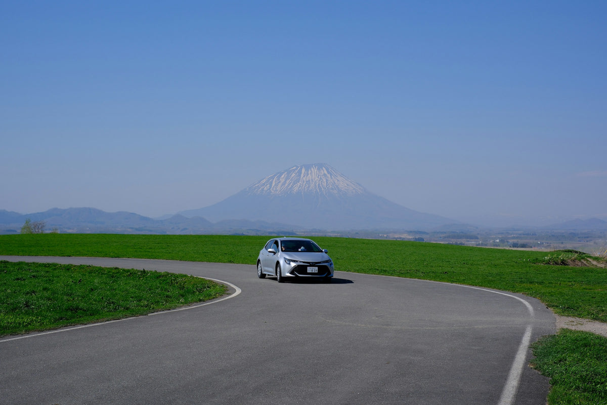 Mount Yotei in Hokkaido, Japan, for a Niseko luxury travel and onsen guide