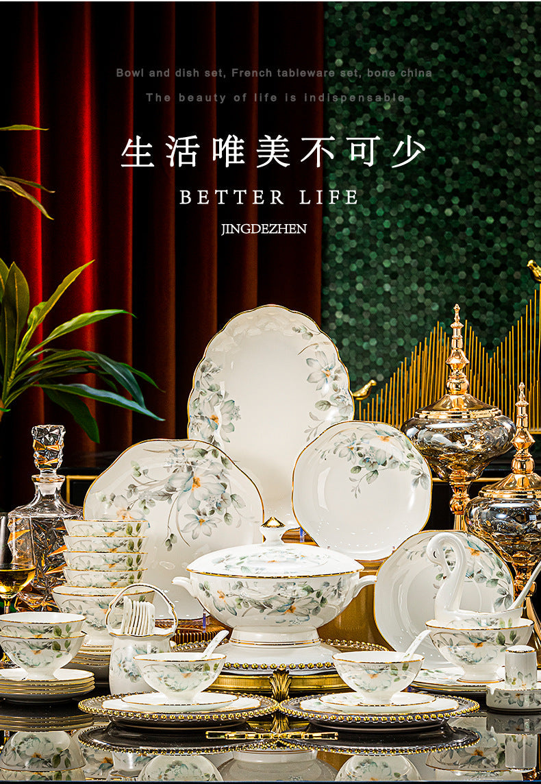 Luxury Chinese porcelain dinnerware and bone china tableware collection with floral gold-rimmed place settings