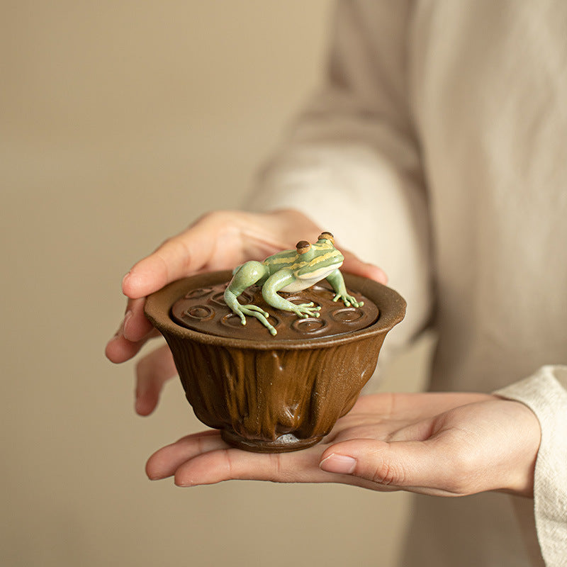 Authentic Jingdezhen Wood-Fired Coarse Stoneware Lotus Pod & Playful Frog Gaiwan - 150ml Handcrafted Chaishao Tea Bowl
