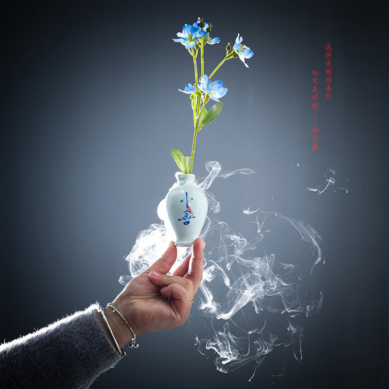 Mini Blue-and-White Porcelain Bud Vase with Floral Arrangement – 9cm New Chinese Tea Table & Desk Decor