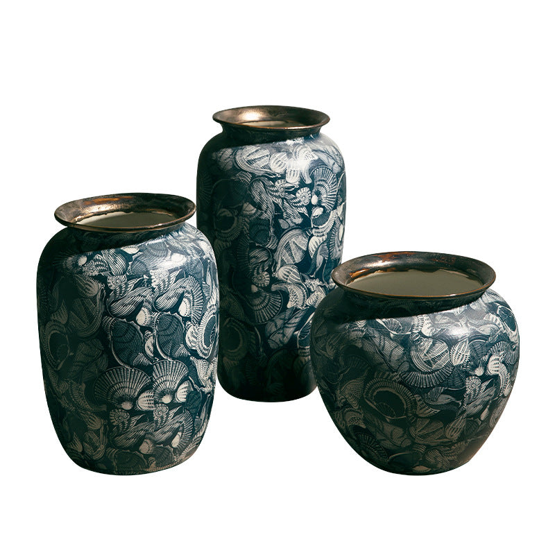 Indigo shell-pattern ceramic vase collection in three sizes