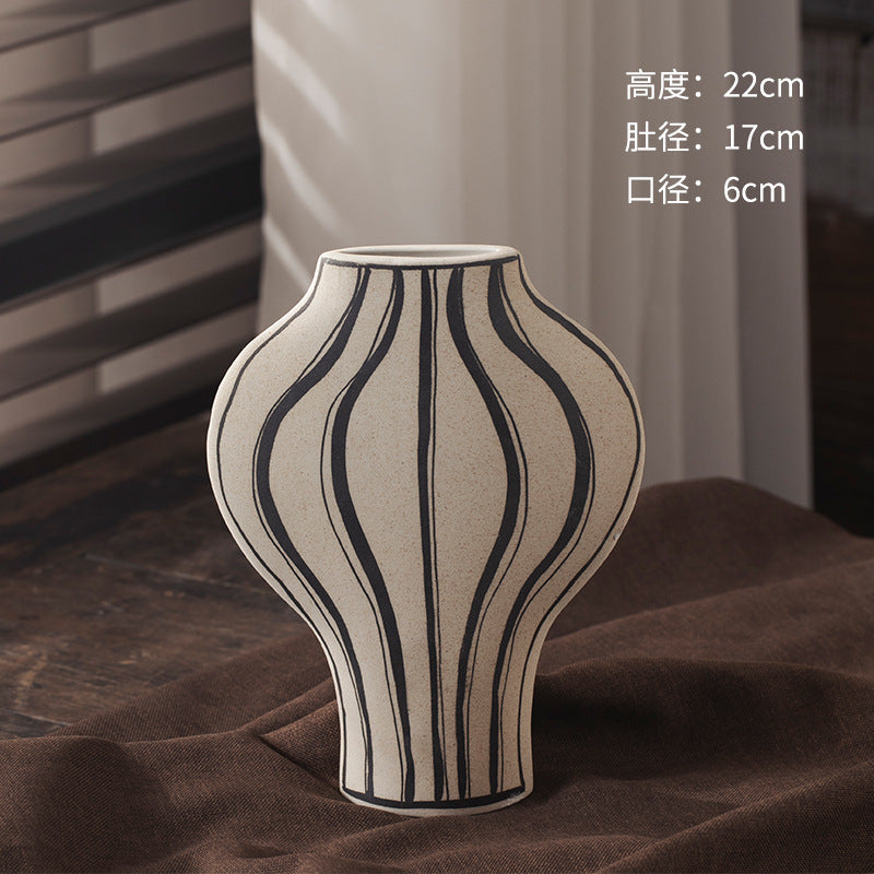 Ivory black-line art striped bulb ceramic vase 22 cm high