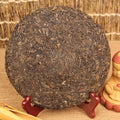 2009 material 2013 pressed Yiwu ancient-tree raw Pu-erh tea cake 357g