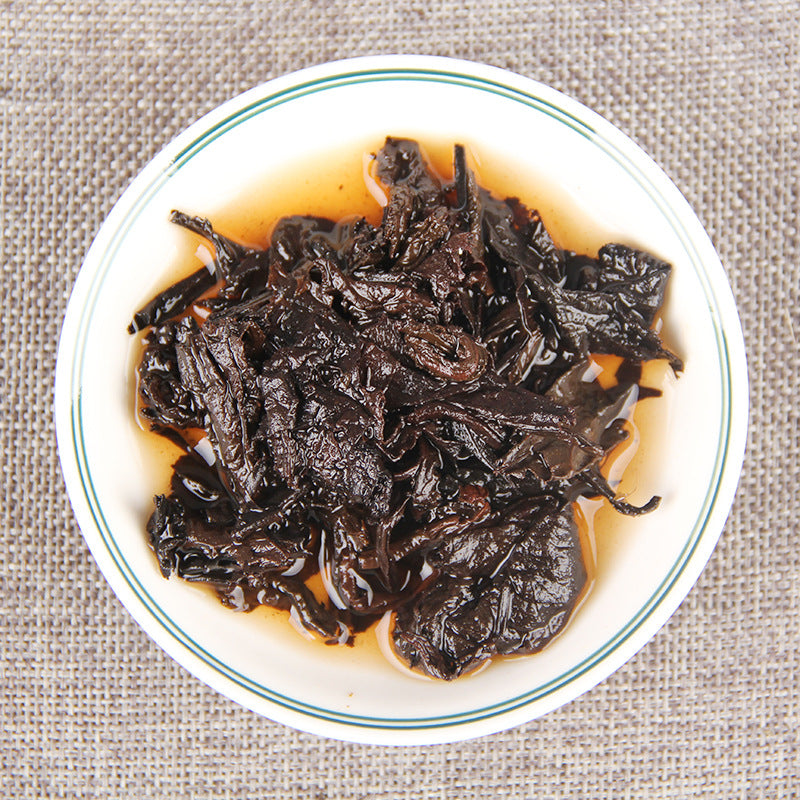 2019 Menghai Chen Yun ripe Pu-erh brewed leaf detail