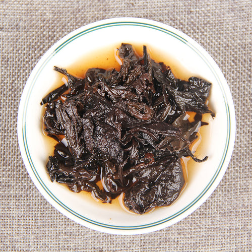 2019 Menghai Chen Yun ripe Pu-erh brewed leaf detail