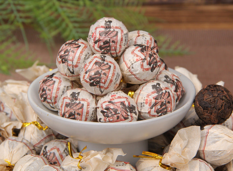 Yiwu ripe Pu-erh dragon pearls product presentation