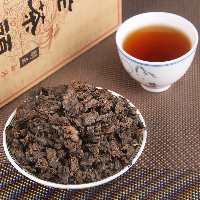 Bulang Lao Cha Tou ripe Pu-erh nugget detail