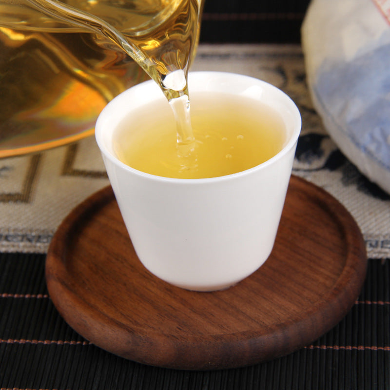 2023 Guafengzhai raw Pu-erh wrapper detail