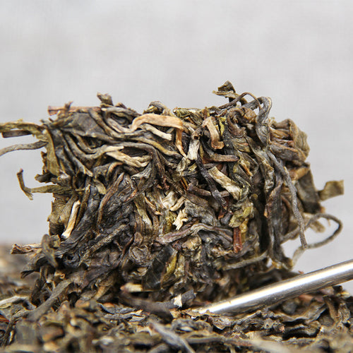 Yunnan Dianhong and red rose compressed mini tea cakes 500g