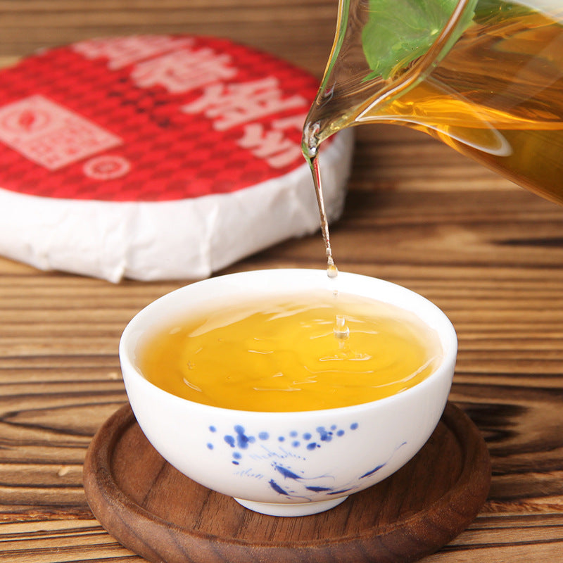 2026 compressed Yunnan Dianhong black tea cake honey aroma golden buds 100g