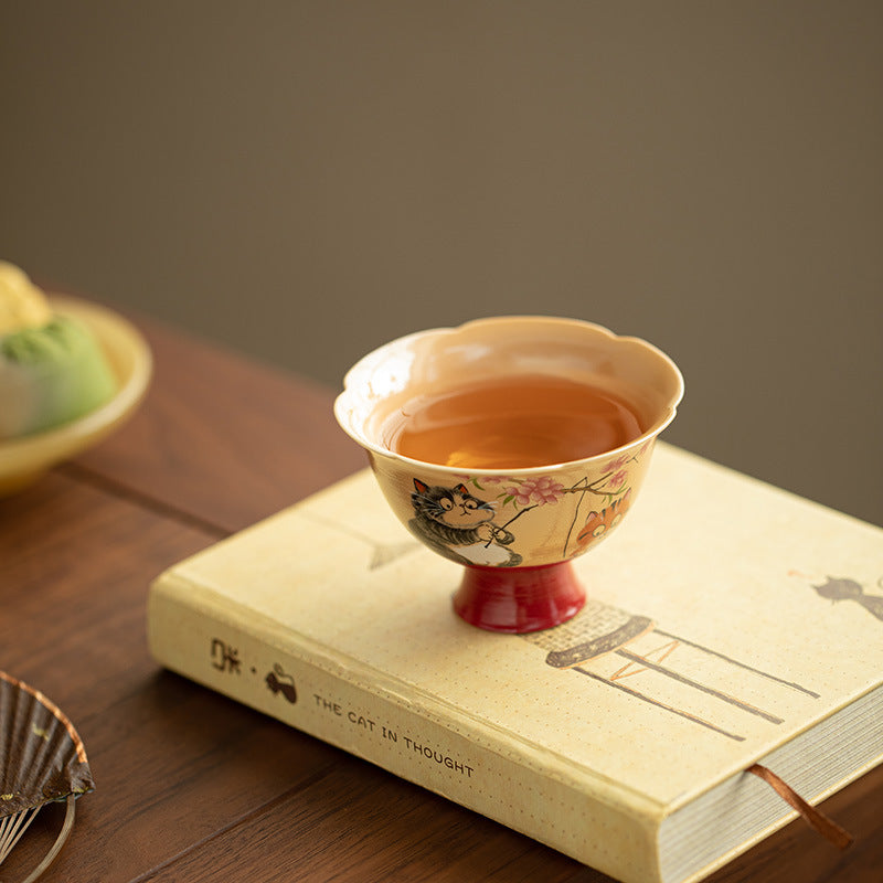 Wood-Fired Style Playful Floral Cat Petal High-Stem Master Teacup - 80ml Anti-Scald Gongfu Cup