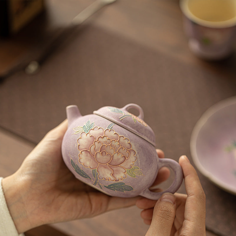Handcrafted Neo-Chinese 3D Embossed Relief Peony Porcelain Teapot - 200ml Gongfu Teapot