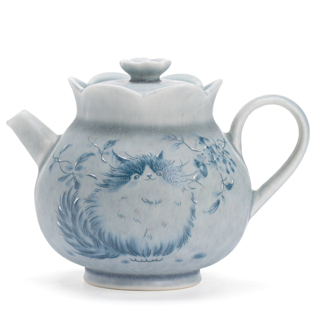 Handcrafted Soda-Fired Blue & White Playful Cat Yuanman Ceramic Teapot - 175ml Gongfu Pot