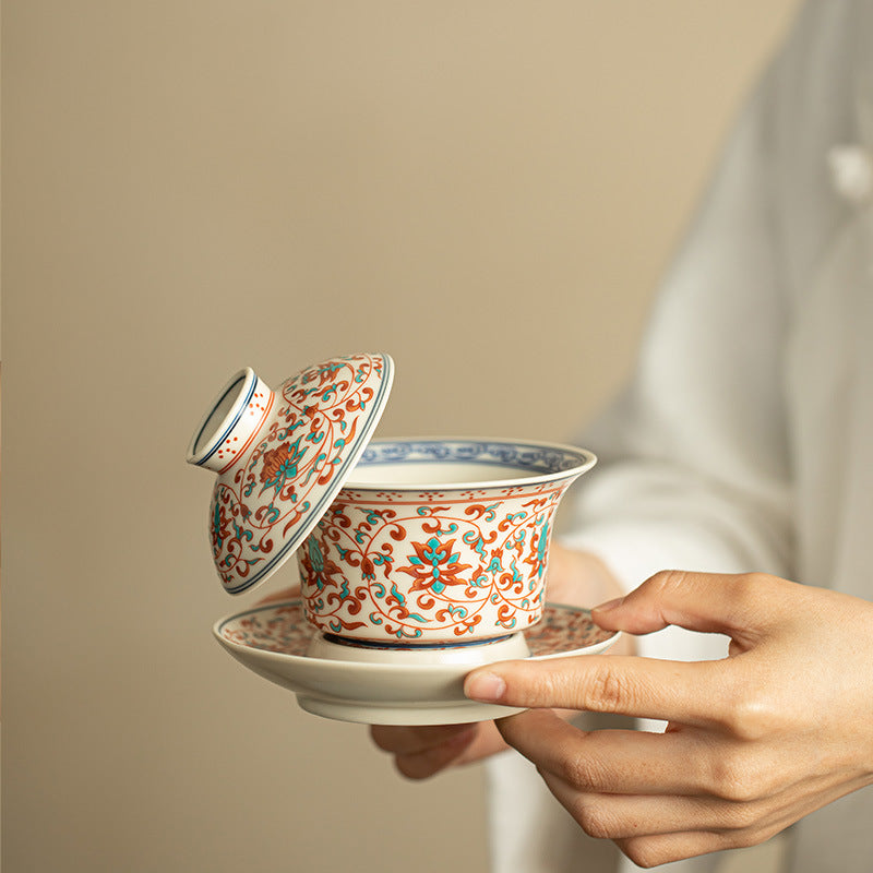 Authentic Jingdezhen Hand-Painted Fencai Interlocking Lotus Hovering Sancai Gaiwan Tea Bowl - 160ml