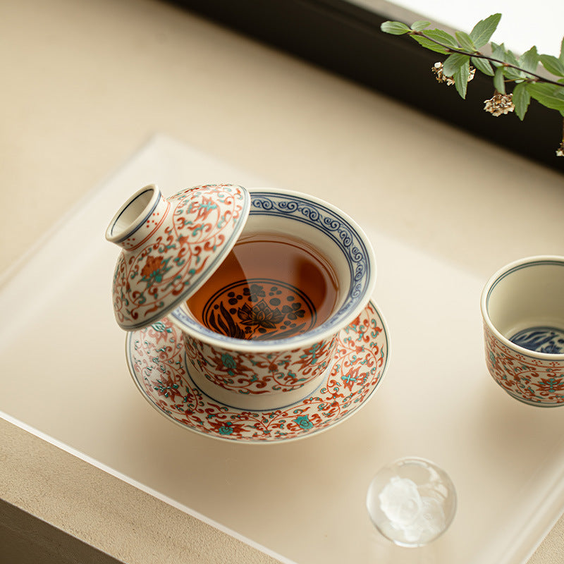 Authentic Jingdezhen Hand-Painted Fencai Interlocking Lotus Hovering Sancai Gaiwan Tea Bowl - 160ml