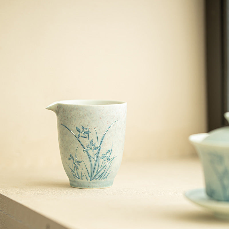 Authentic Jingdezhen Hand-Painted Dancing Orchid Porcelain Tea Fairness Pitcher - 190ml