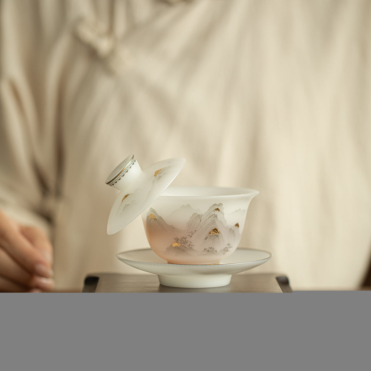 Authentic Ice-Glazed Biscuit-Ware Gold Mountain San Cai Gaiwan - 160ml Anti-Scald Ceramic Tea Bowl