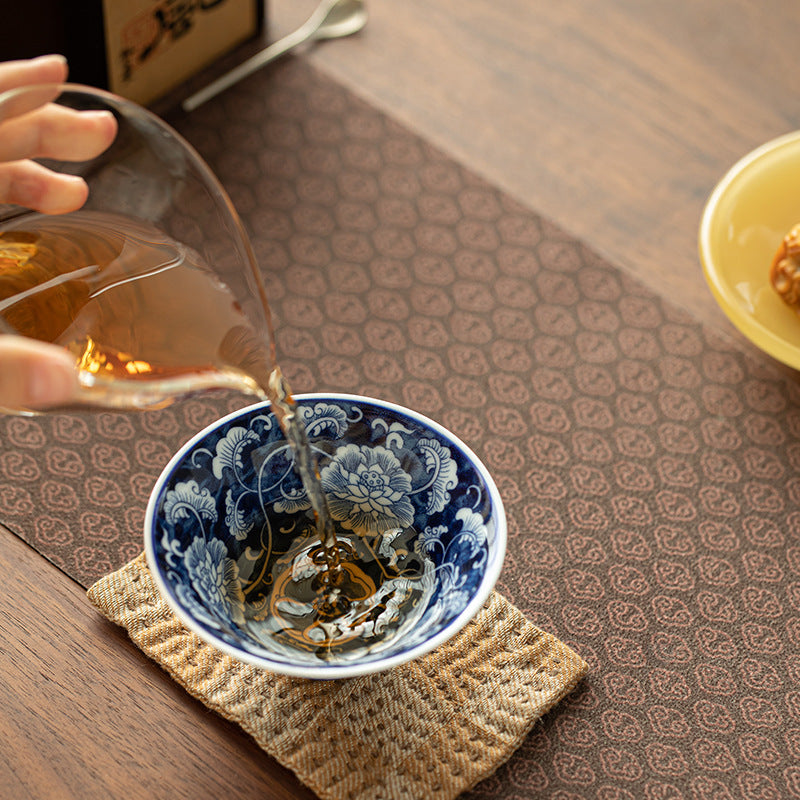 Antique Blue & White Intertwined Lotus Peony Conical Ceramic Teacup - 65ml Anti-Scald Gongfu Master Cup