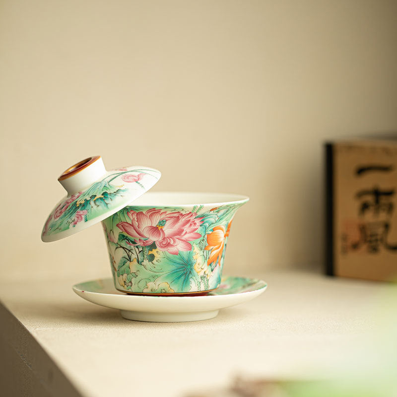 Handcrafted Enamel Famille-Rose Lotus Rhyme Hover-Suspension Gaiwan - 160ml Luxury Tea Bowl