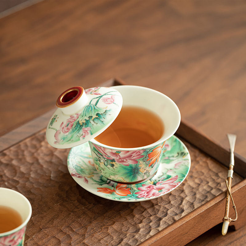 Handcrafted Enamel Famille-Rose Lotus Rhyme Hover-Suspension Gaiwan - 160ml Luxury Tea Bowl