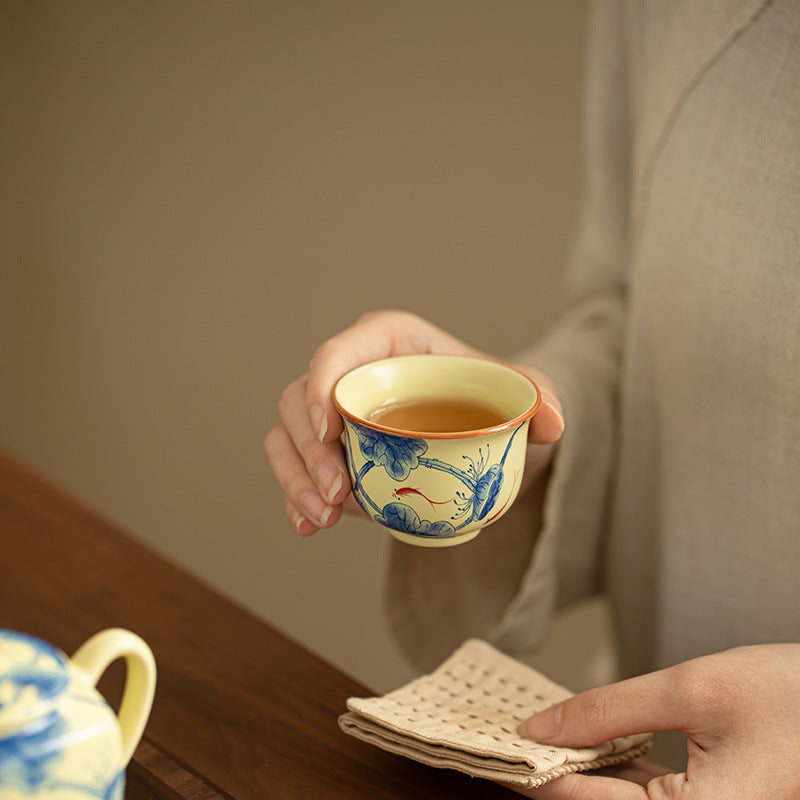 Vintage Bean-Yellow Ru Ware Blue & White Crackle Ceramic Master Teacup - 85ml Gongfu Tasting Cup
