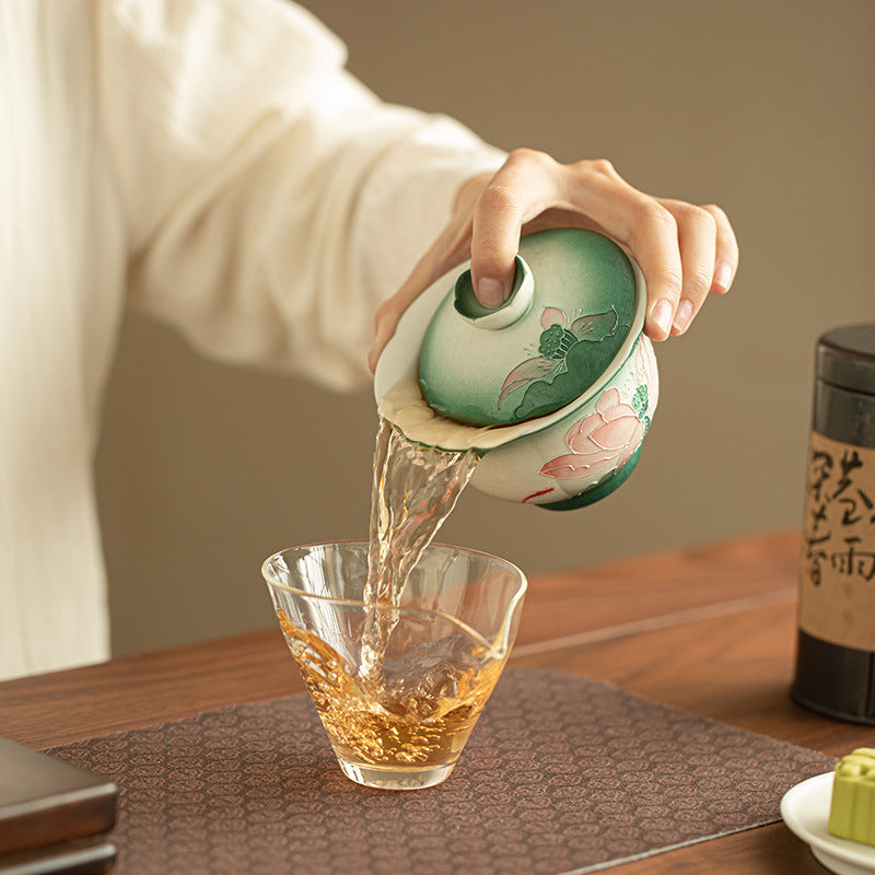 Hand-Painted Rock Mineral White Lotus Two-Talent Ceramic Gaiwan - 150ml Minimalist Steeping Bowl