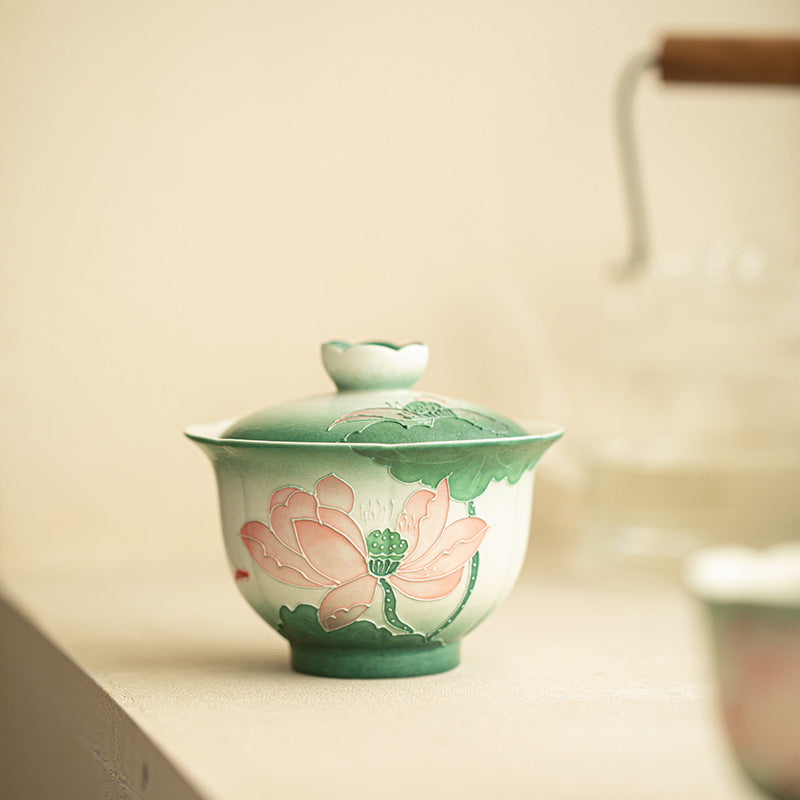Hand-Painted Rock Mineral White Lotus Two-Talent Ceramic Gaiwan - 150ml Minimalist Steeping Bowl