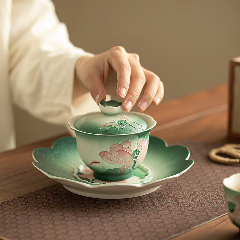 Hand-Painted Rock Mineral White Lotus Two-Talent Ceramic Gaiwan - 150ml Minimalist Steeping Bowl