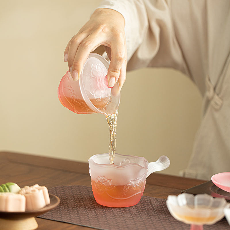 Neo-Chinese Misty Lotus Pond Moonlight Anti-Scald Glass San Cai Gaiwan - 160ml Gongfu Tea Bowl