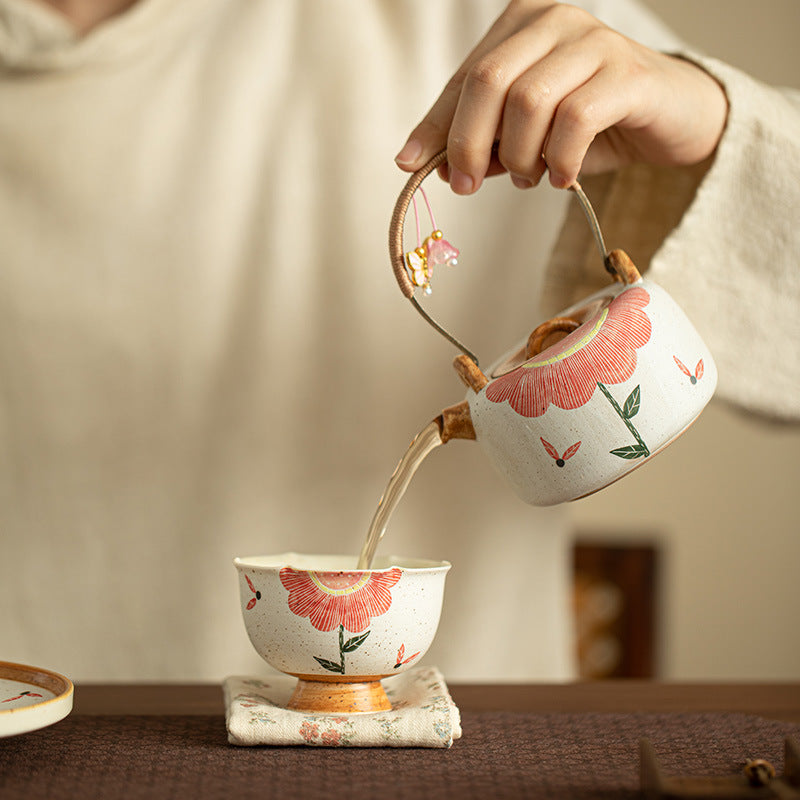 Authentic Jingdezhen Hand-Painted Sunflower Beam-Handle Ceramic Teapot - 240ml Hearthside Kettle