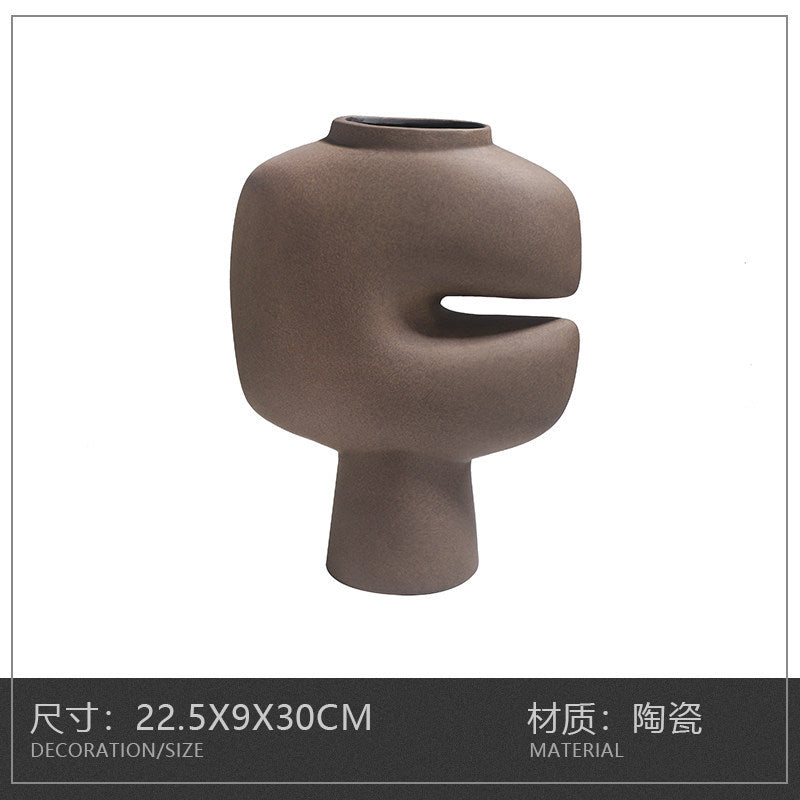 Monument cutout pedestal ceramic vase, 22.5 x 9 x 30 cm