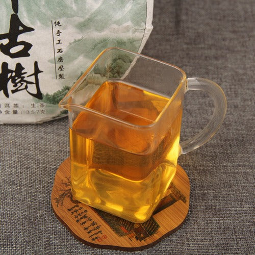 Bangdong raw Pu-erh stone-pressed tea cake detail