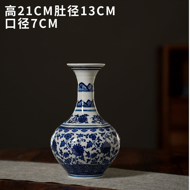 Blue and white long-neck round vase, 21 cm high