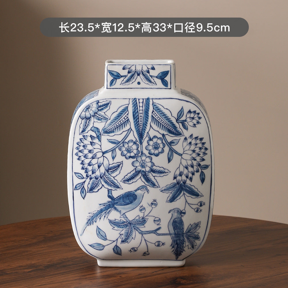 Blue and white rectangular flat vase, 23.5 cm long, 12.5 cm deep and 33 cm high