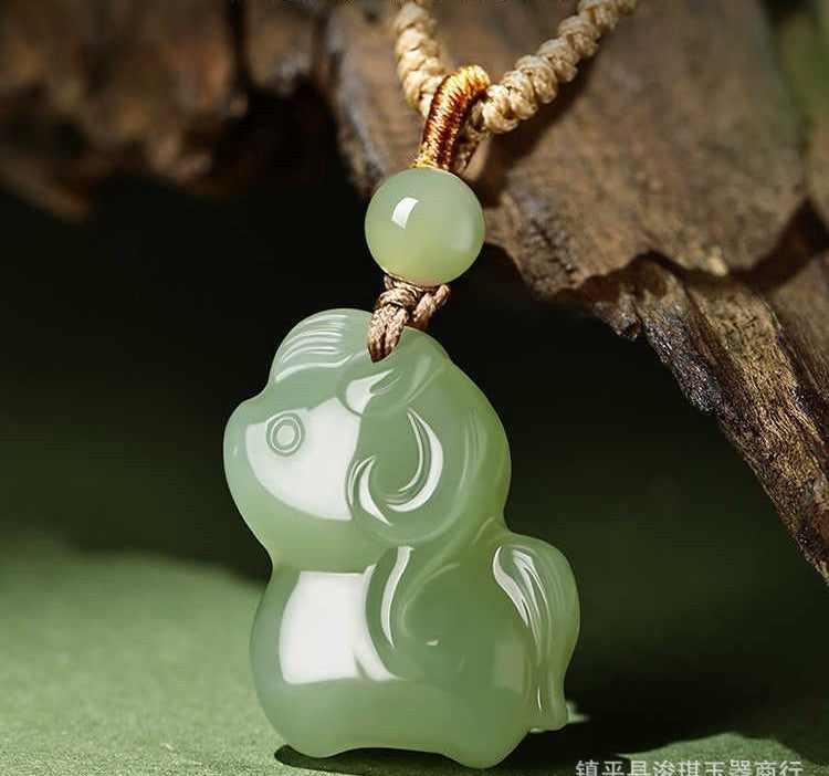 Natural Hetian jade Year of the Horse amulet pendant with jade bead
