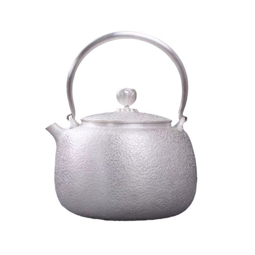 Handcrafted matte fish-roe texture silver kettle detail