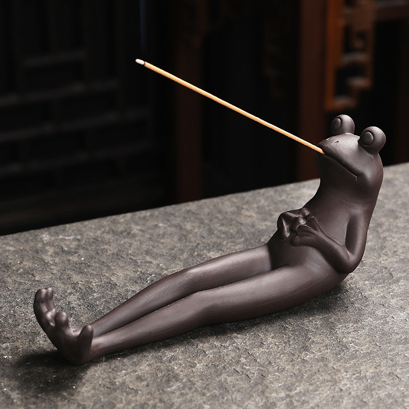 Long-leg frog incense stick holder in dark ceramic finish