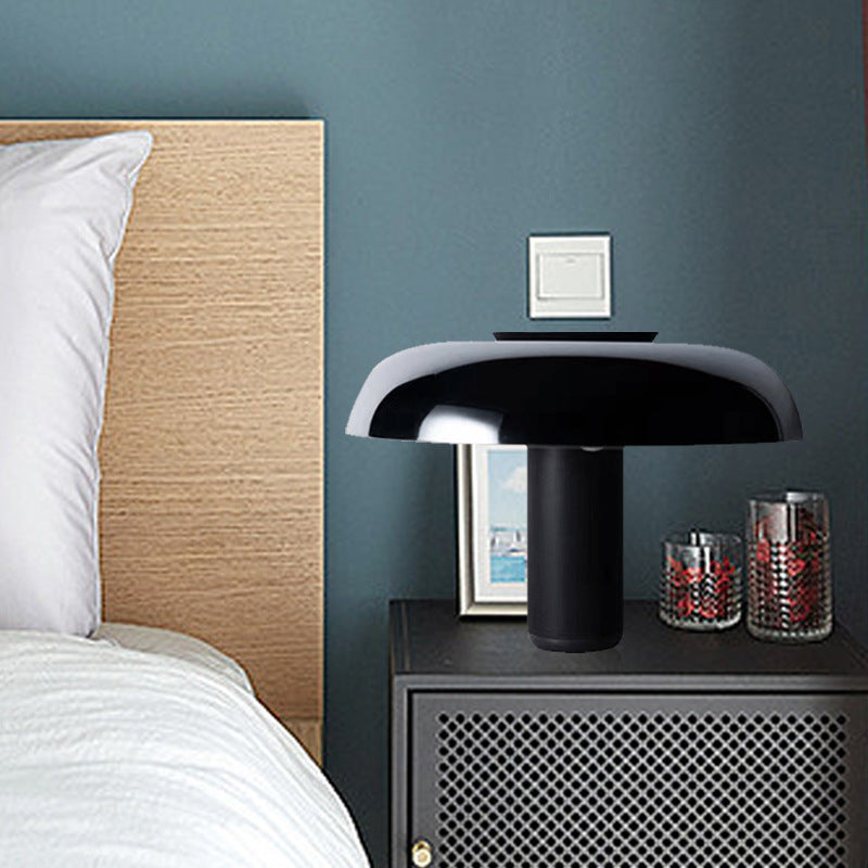 Noir Halo black mushroom table lamp 3