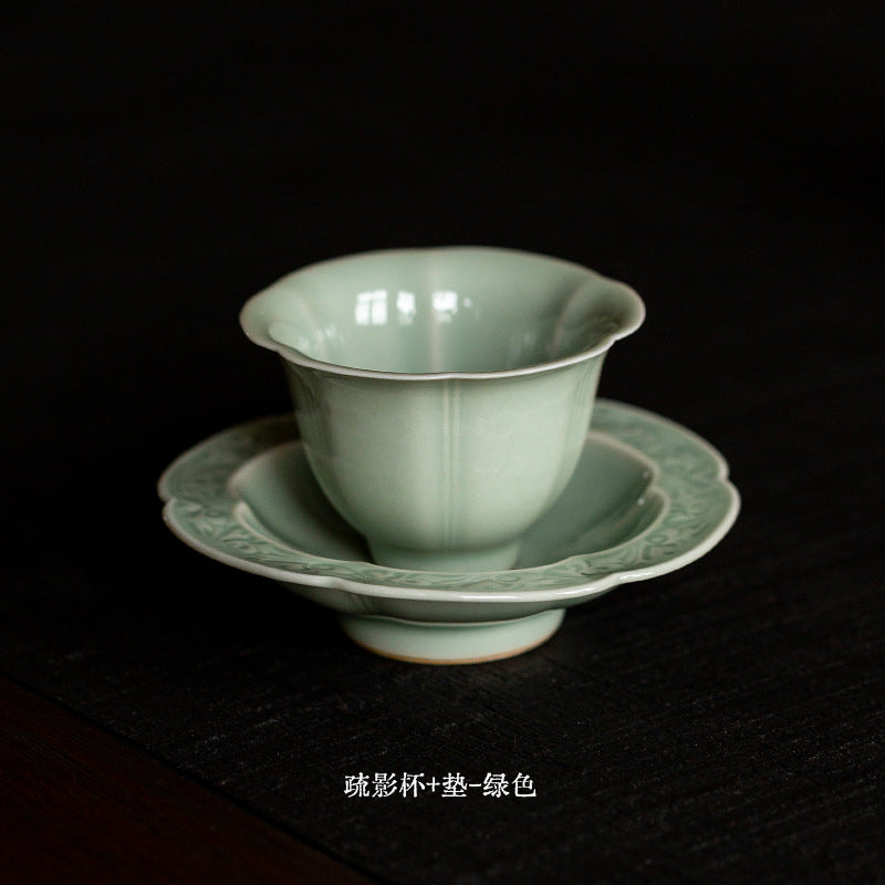 Flower form celadon gongfu cup with saucer