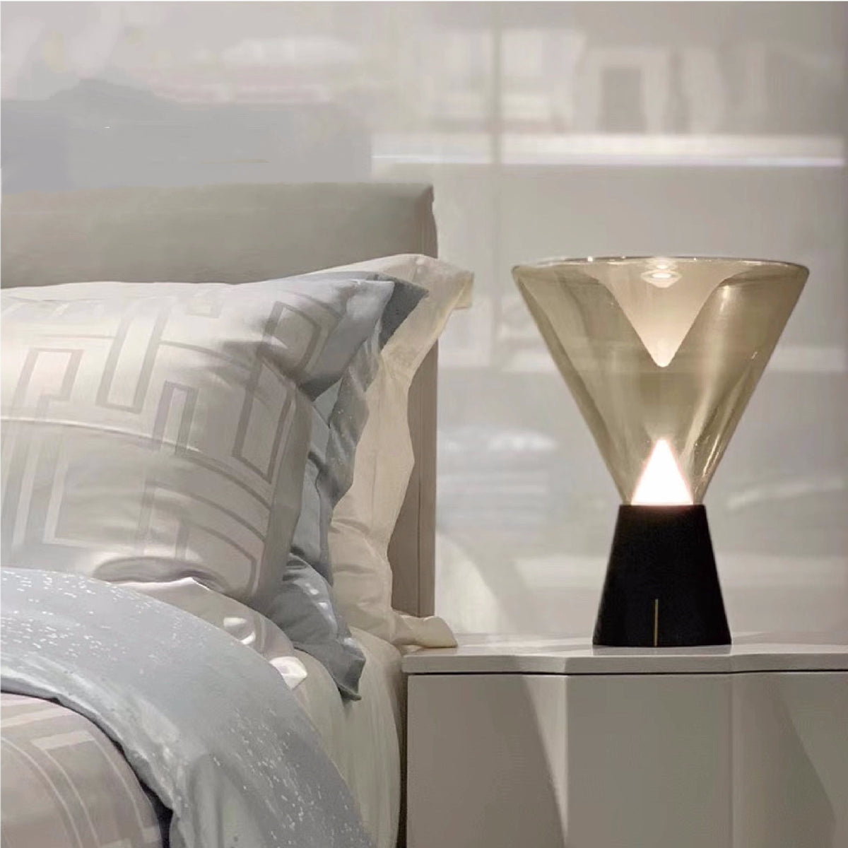 Prism Chalice inverted cone glass table lamp 3