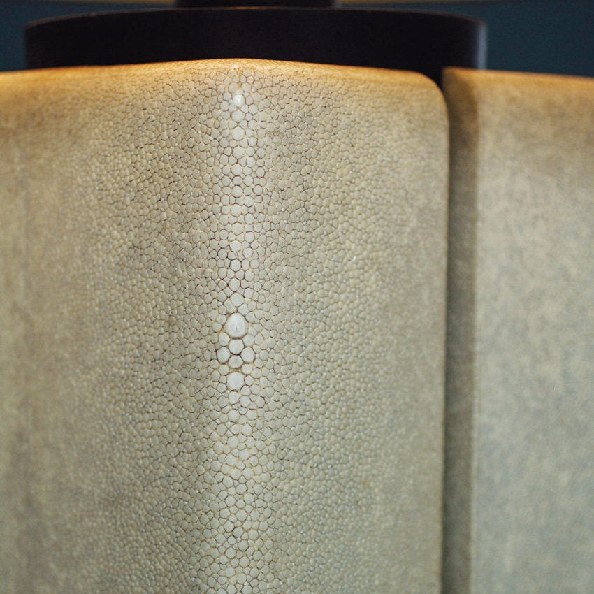 Maison Rift leather column table lamp 3