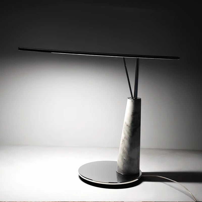 Axis marble linear LED table lamp 3