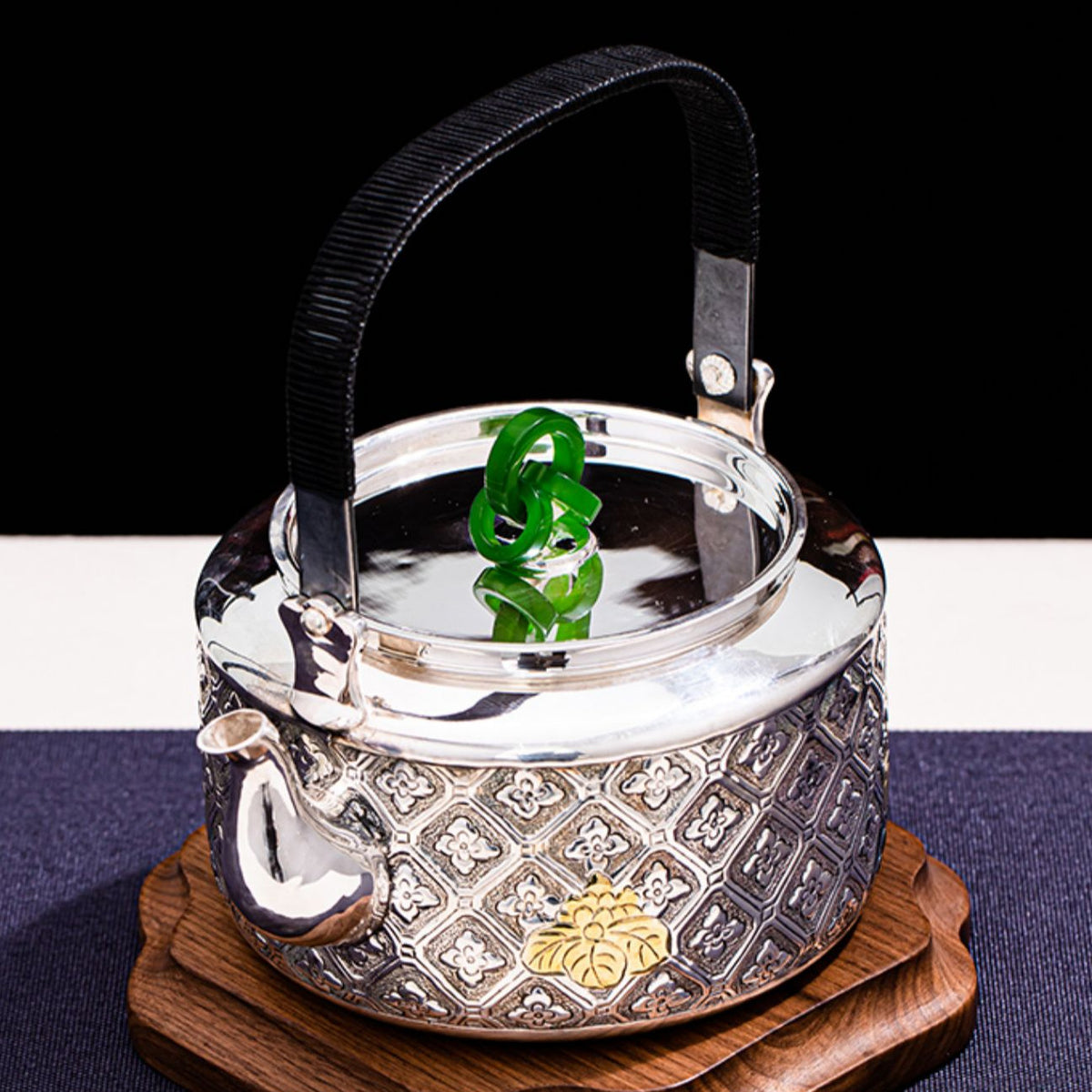 Handcrafted ceramic tea set craftsmanship