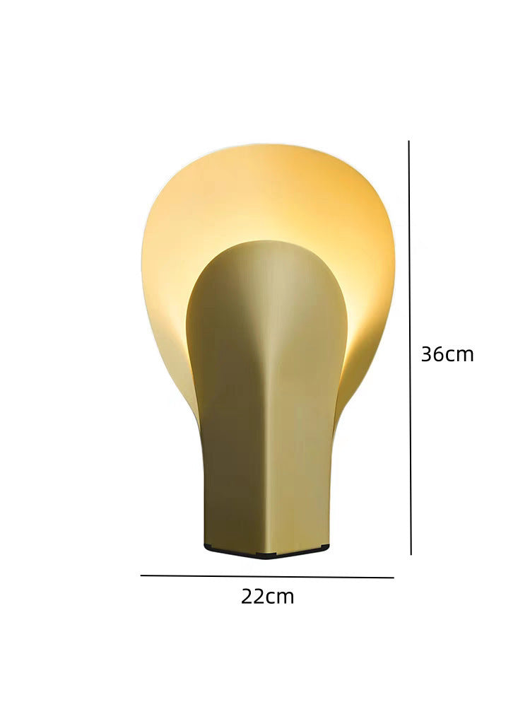 Petal Glow sculptural metal table lamp 8