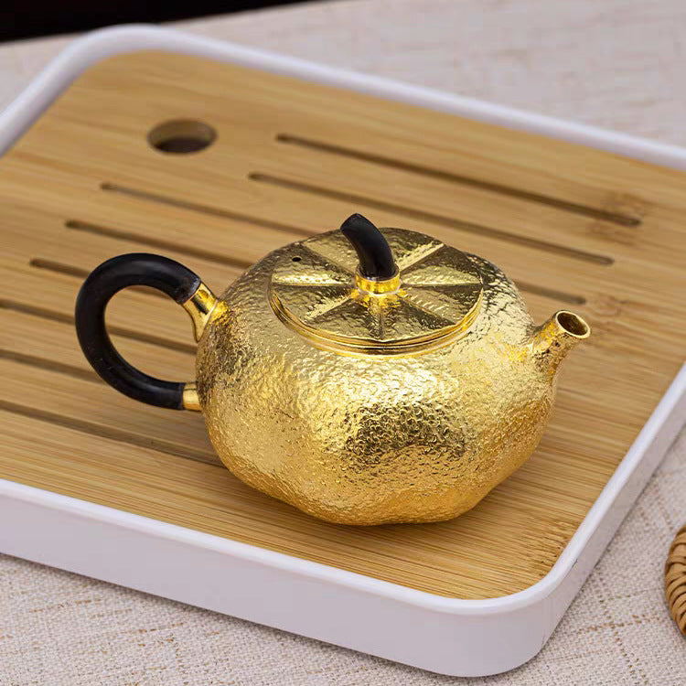 Handcrafted pure silver Gongfu teapot craftsmanship