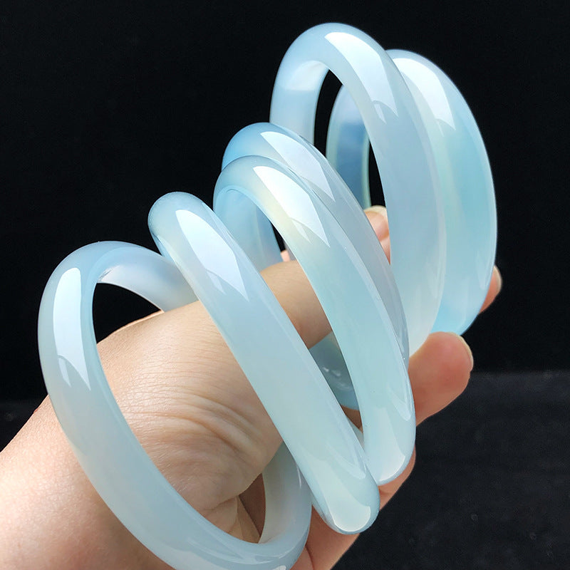 Sky blue chalcedony bracelet showing smooth rounded stone craftsmanship