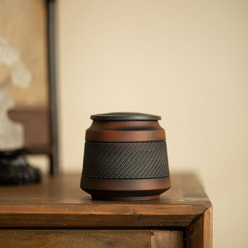 Authentic Jianshui Purple Pottery Chatter-Pattern Airtight Tea Caddy - Loose Leaf Canister