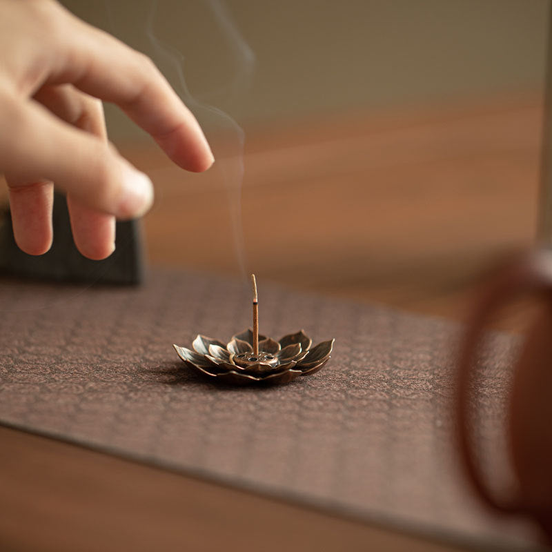 Handcrafted Alloy Lotus Incense Burner & Multi-Gauge Stick Coil Holder - Teaware Accessories