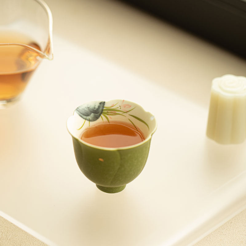 Authentic Rock Mineral White Celadon Gold-Splashed Flared Master Teacup - 80ml Gongfu Cup